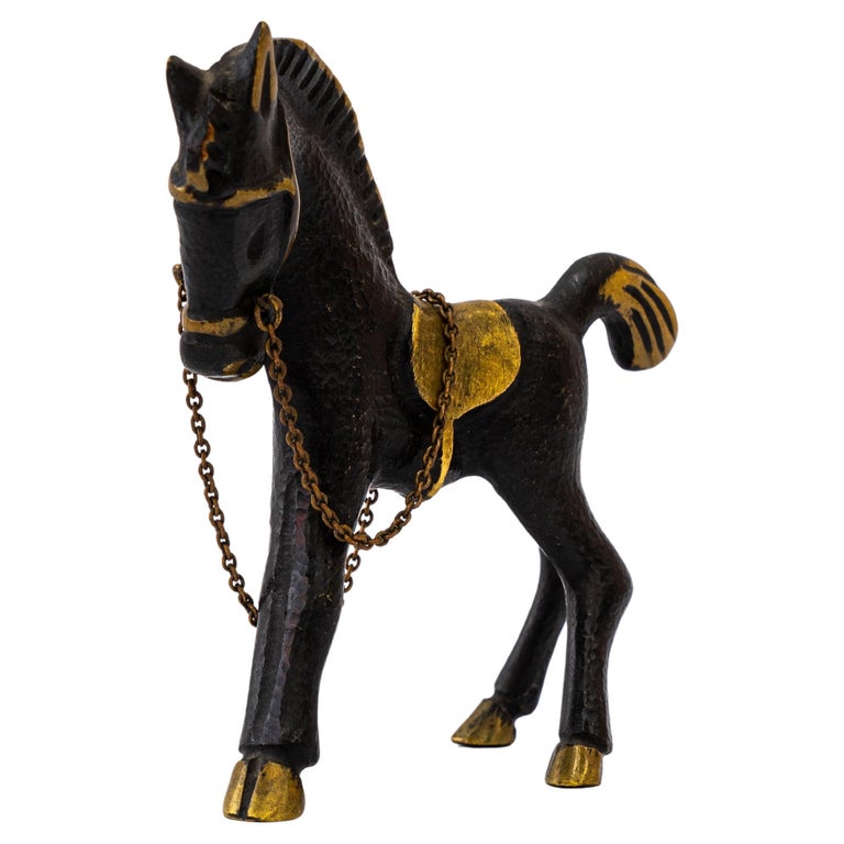 Horse brass figurine bosse around 1950s