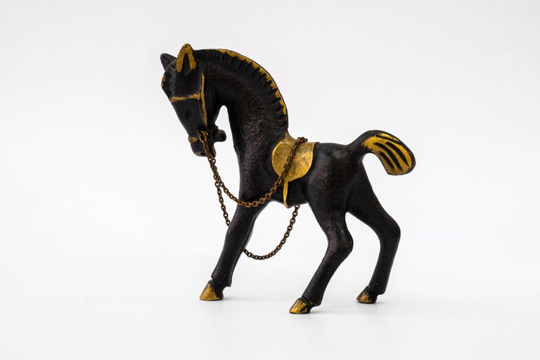Horse brass figurine bosse around 1950s