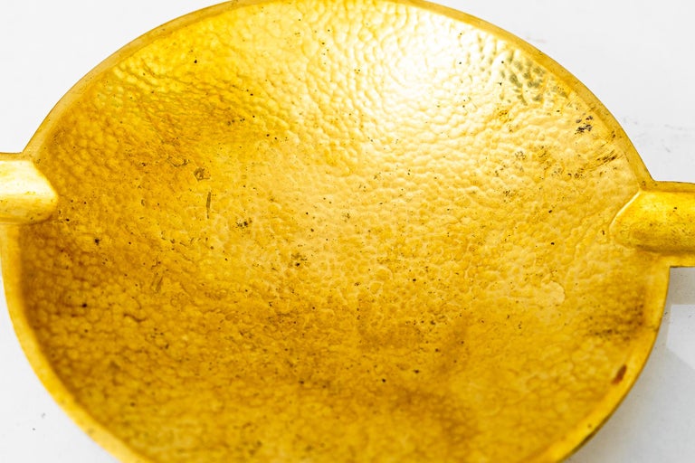 Hammered masive ashray around around 1950s