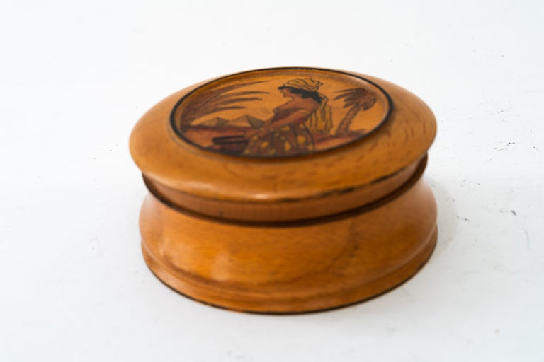 Deco box in beech wood around 1960s