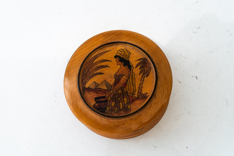 Deco box in beech wood around 1960s
