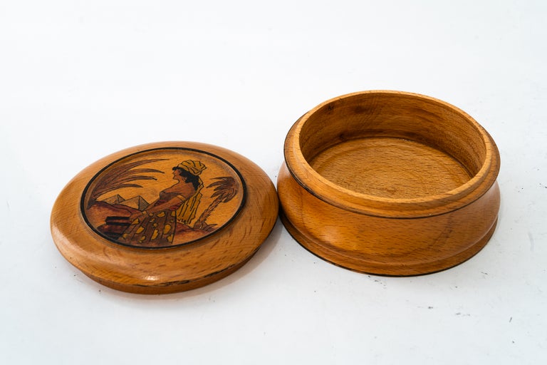 Deco box in beech wood around 1960s